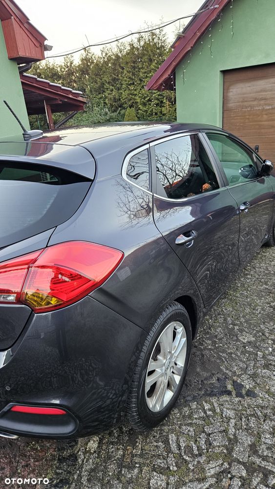 Kia Ceed 1.6 CRDi XL - 5