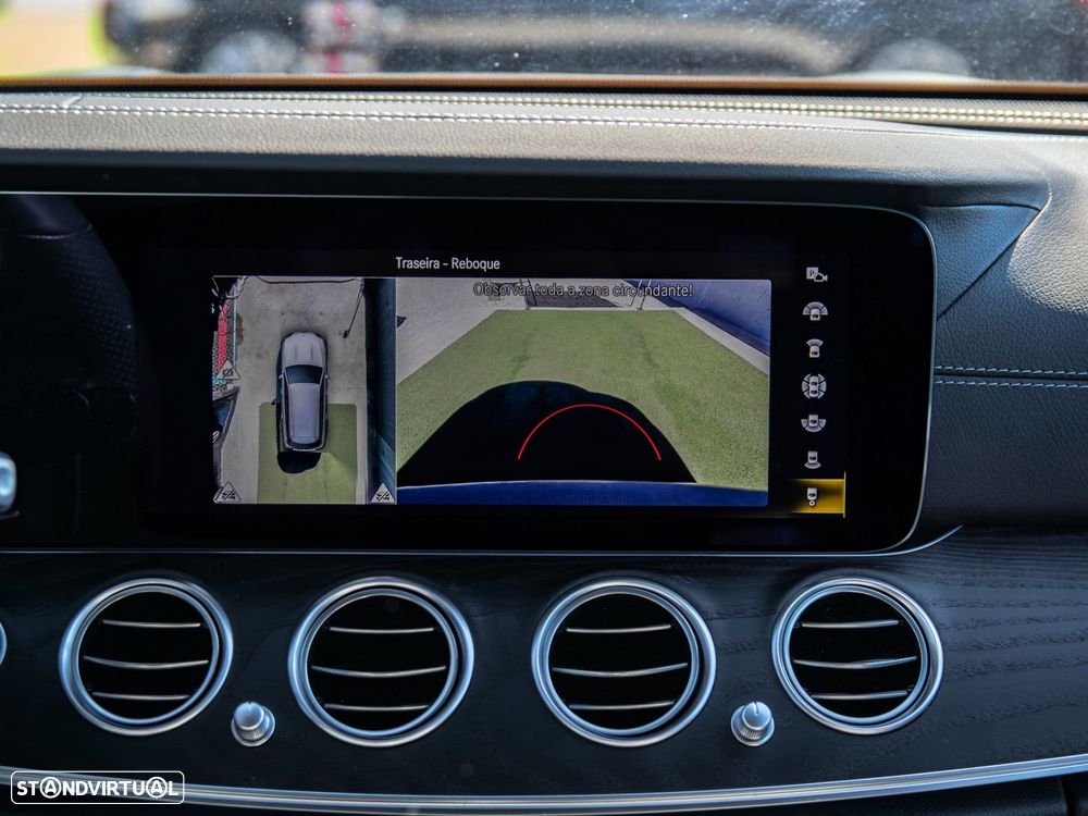 Mercedes-Benz E 300 de 9G-TRONIC AMG Line - 43