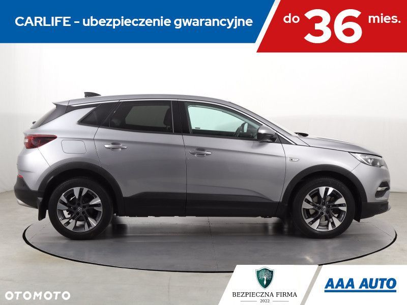 Opel Grandland X - 8