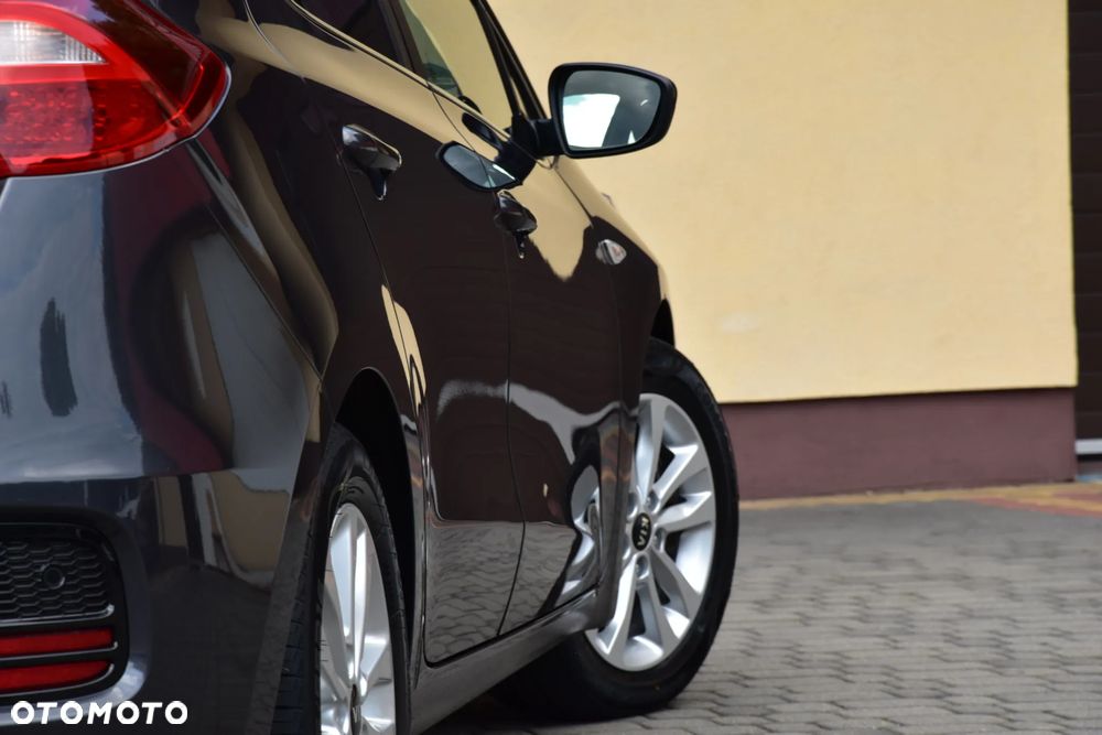 Kia Ceed 1.4 CVVT Dream-Team Edition - 8