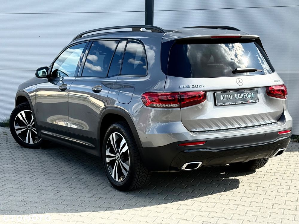 Mercedes-Benz GLB 200 d 4-Matic AMG Line 8G-DCT - 20