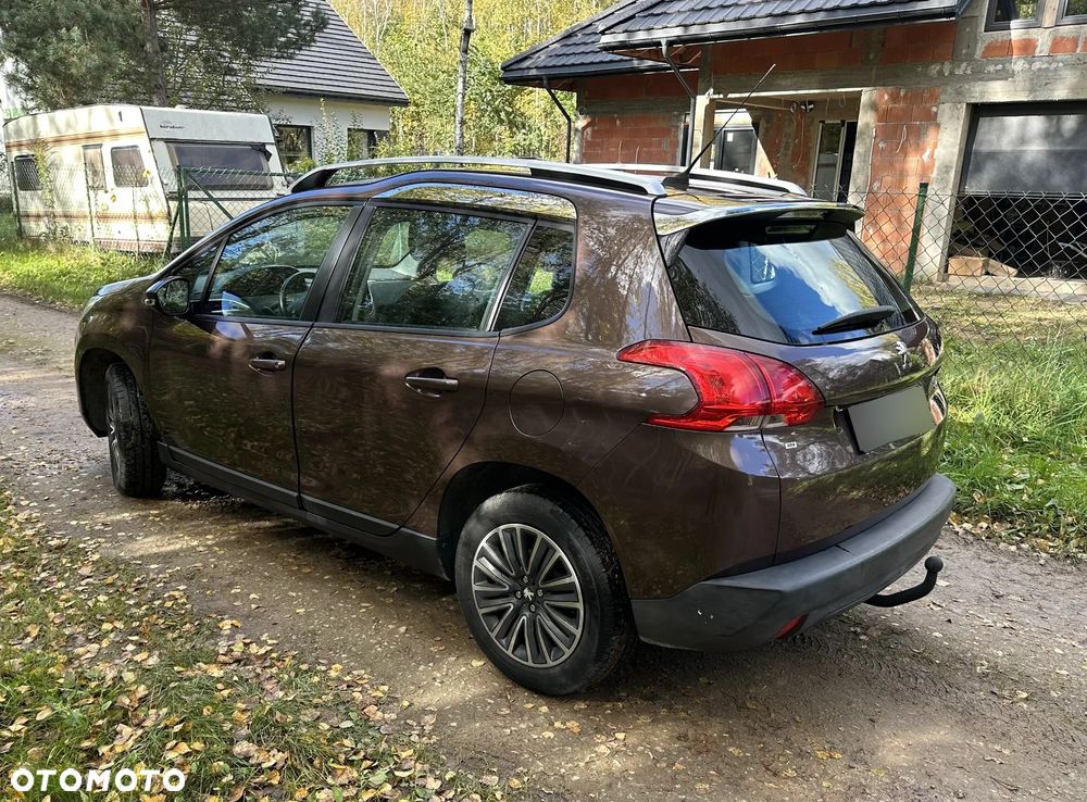 Peugeot 2008 1.2 VTi/Pure Tech Active - 4