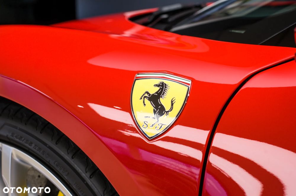 Ferrari 296 GTB - 13