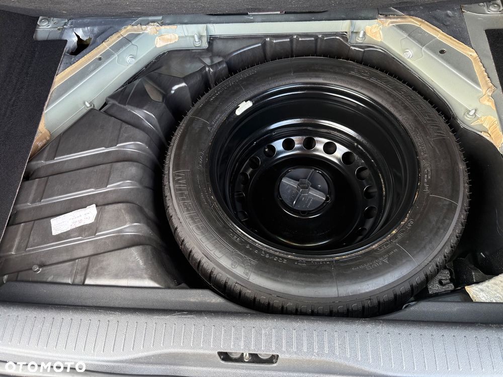 Renault Scenic 1.4 16V TCE Bose Edition - 14