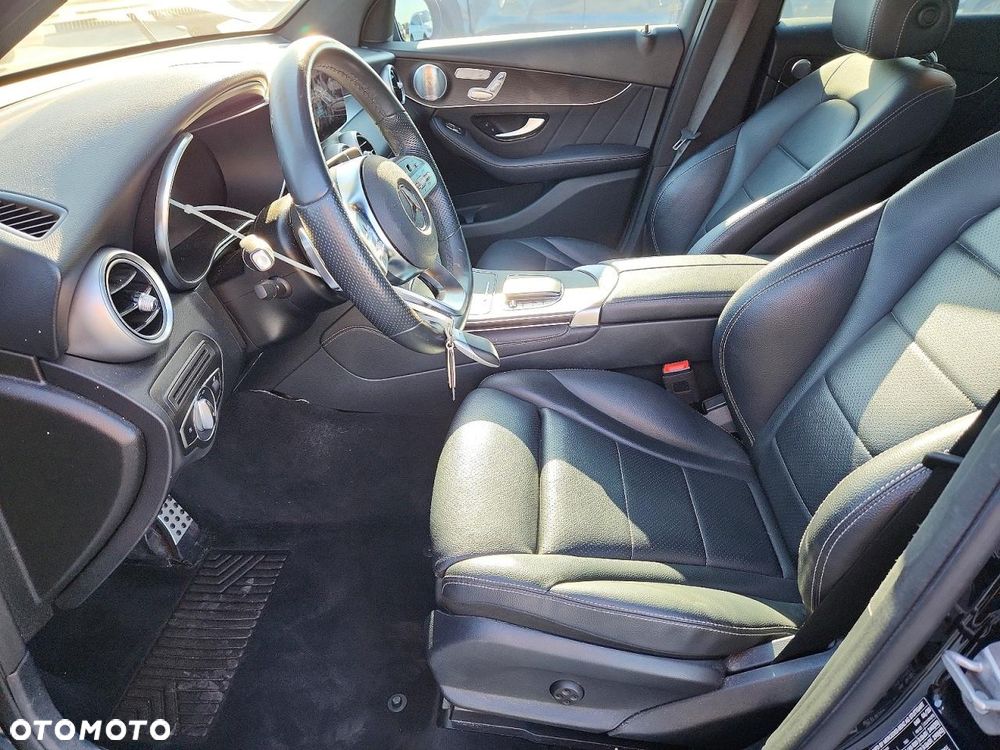 Mercedes-Benz GLC 300 4-Matic - 8