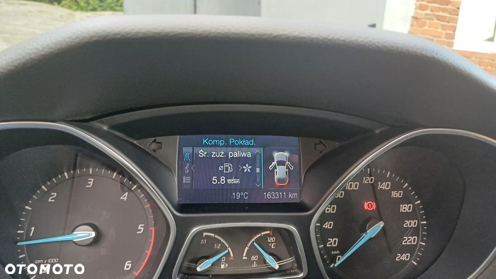 Ford Focus 1.6 TDCi DPF Titanium - 10