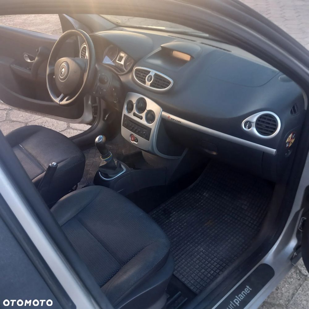 Renault Clio Grandtour 1.2 16V 75 Dynamique - 12