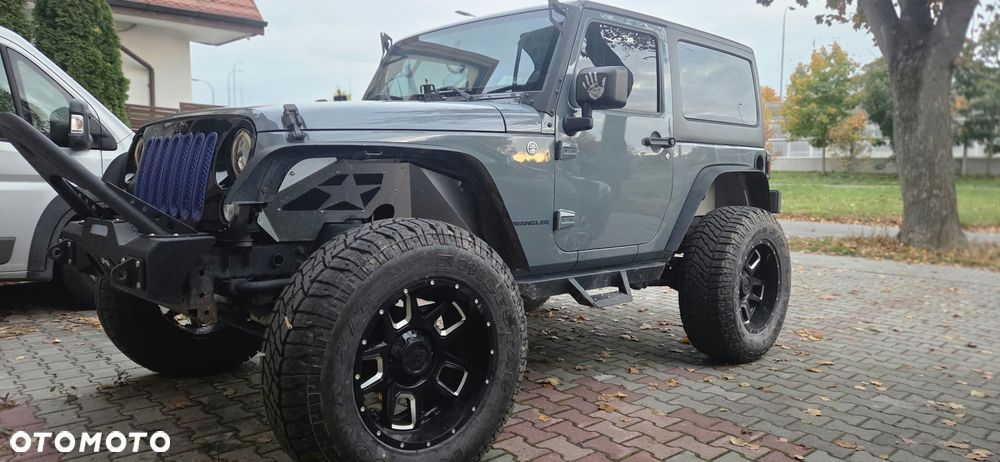 Jeep Wrangler - 19