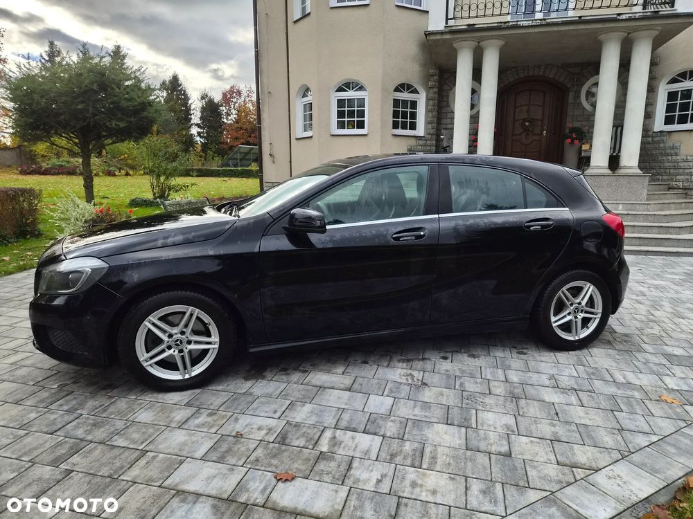 Mercedes-Benz A-Class 2015 photo 3