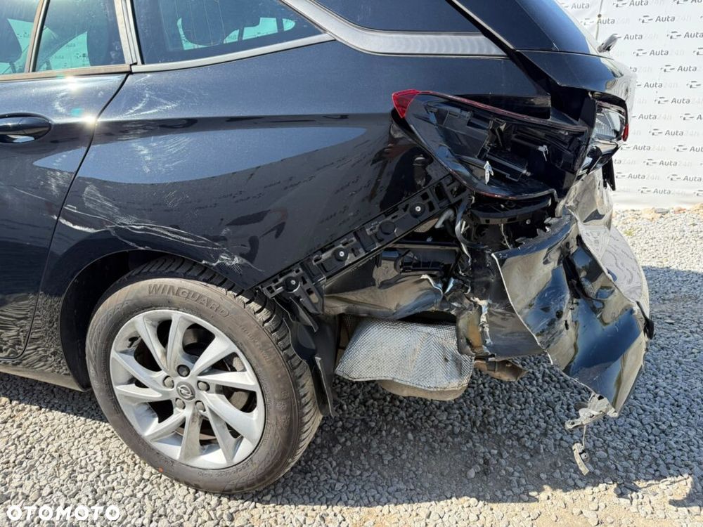 Opel Astra 1.2 Turbo Edition - 15