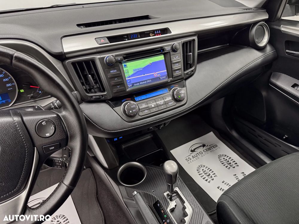 Toyota RAV4 2.2 D-4D 4x4 Automatik Life - 25