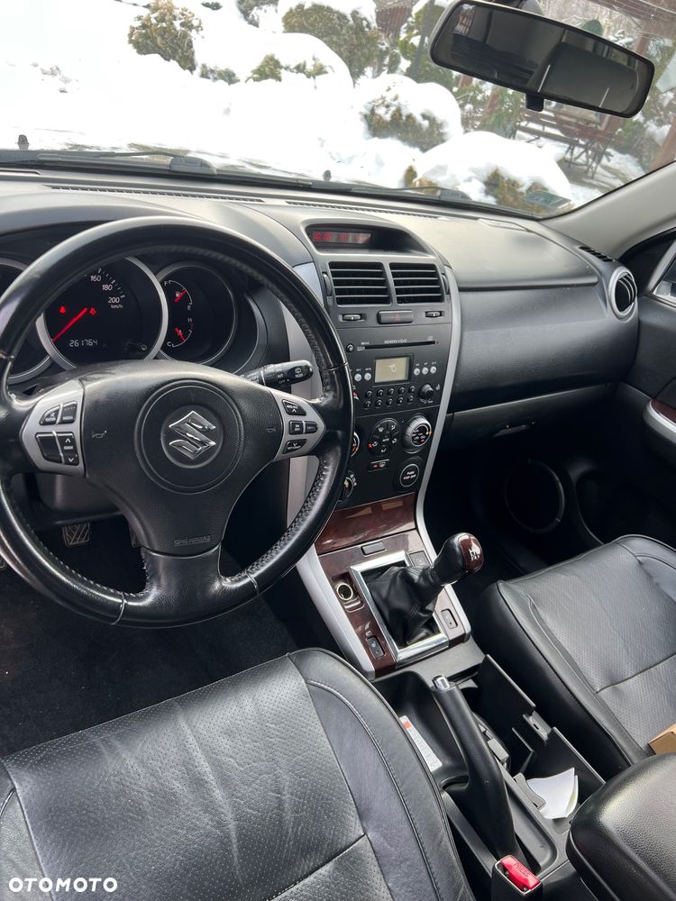 Suzuki Grand Vitara 1.9 DDiS - 10
