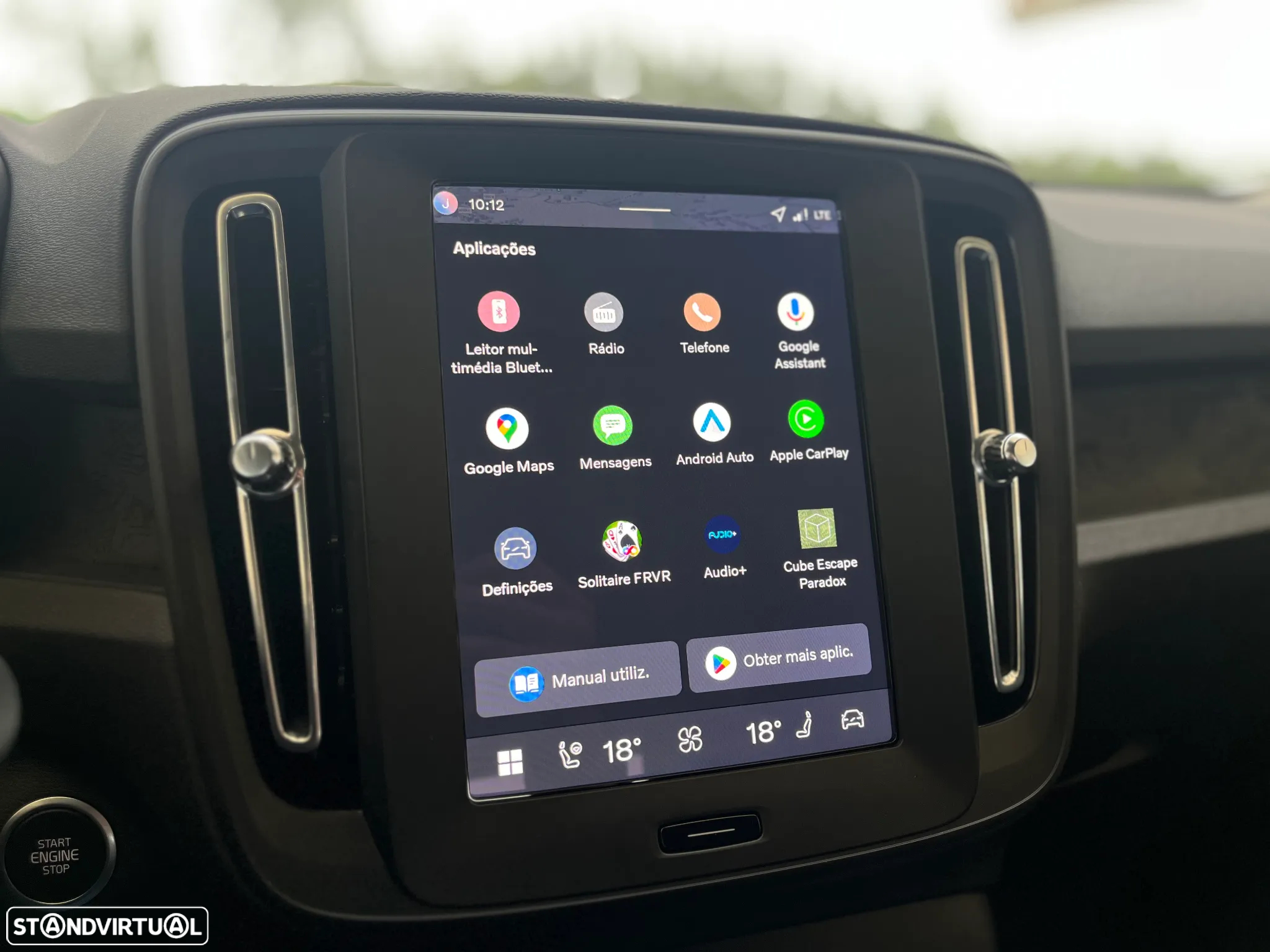 Volvo XC 40 2.0 B3 Essential - 32