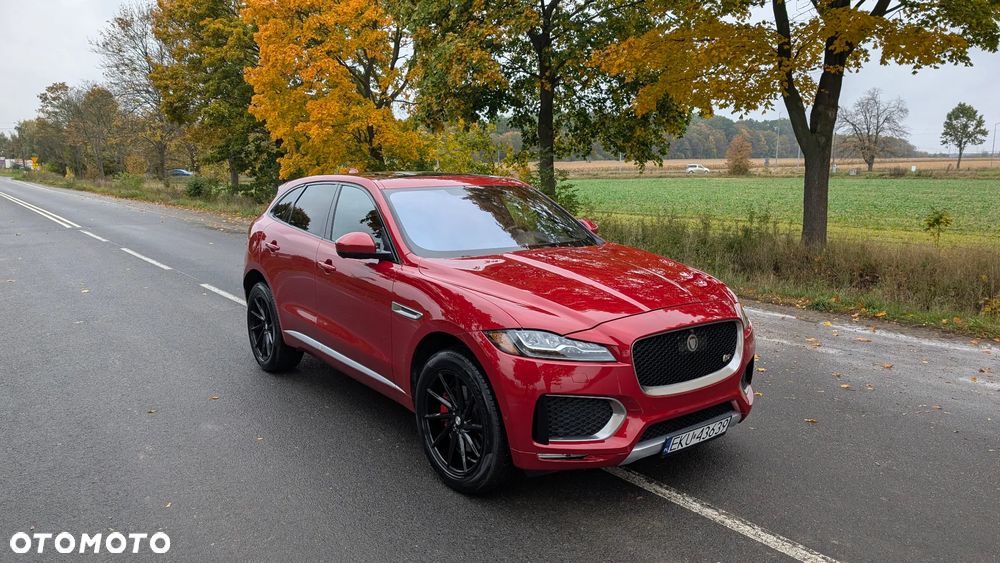 Jaguar F-Pace S AWD - 2