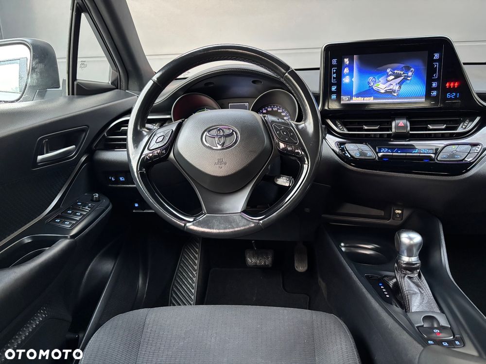 Toyota C-HR - 7