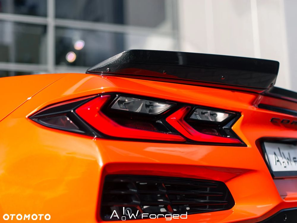 Chevrolet Corvette - 17