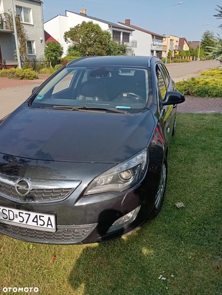 Opel Astra 2.0 CDTI DPF Automatik - 1