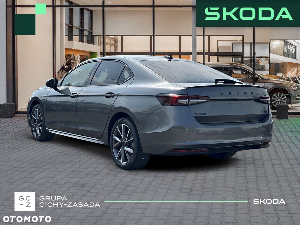 Skoda Superb 2.0 TDI SCR 4x4 Sportline DSG - 4