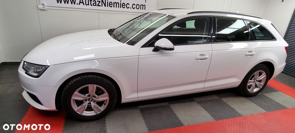 Audi A4 Avant 2.0 TDI S tronic - 2