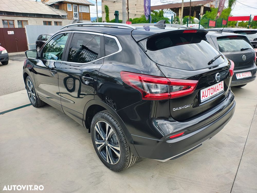 Nissan Qashqai 1.3 DIG-T DCT N-CONNECTA - 11