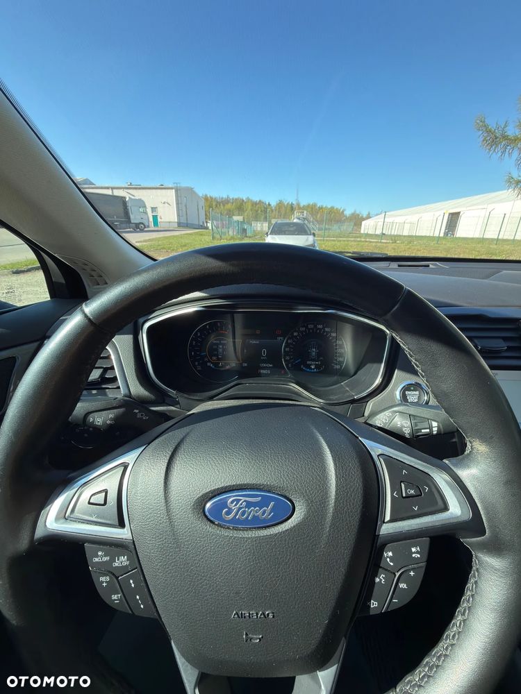 Ford Mondeo 2.0 EcoBlue Titanium - 16