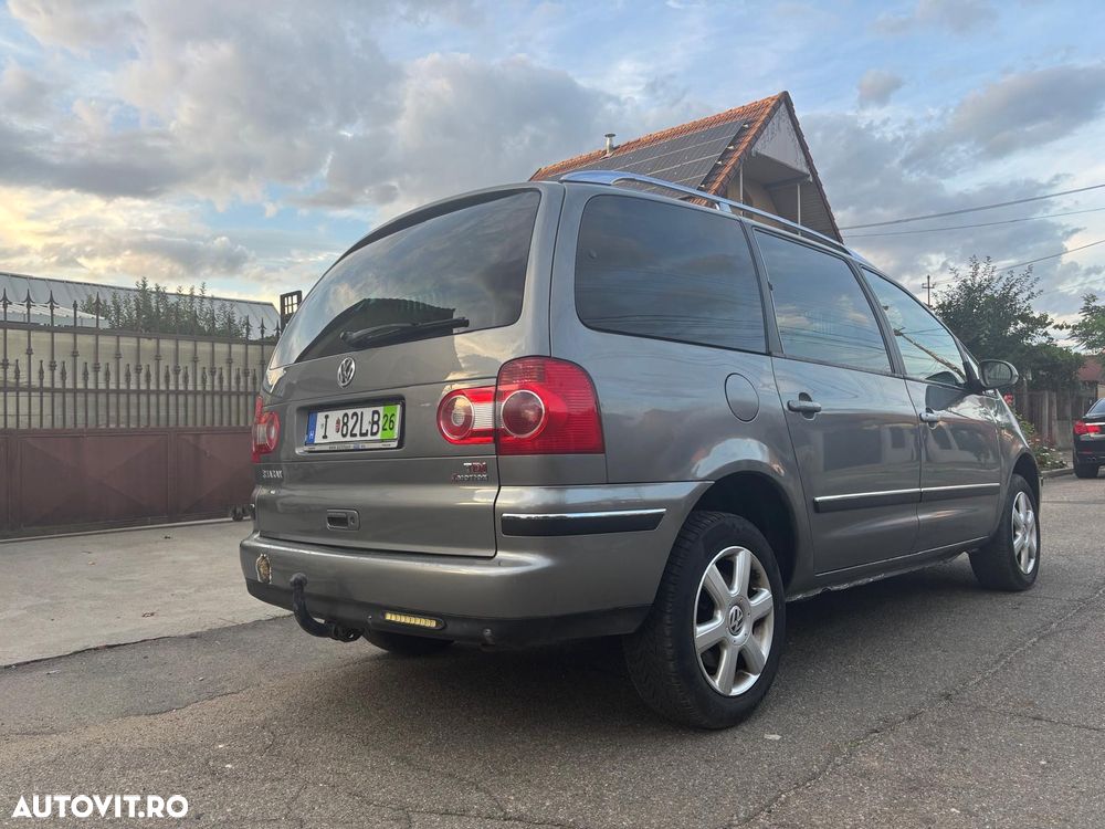 Volkswagen Sharan 1.9 TDI 4Motion - 1