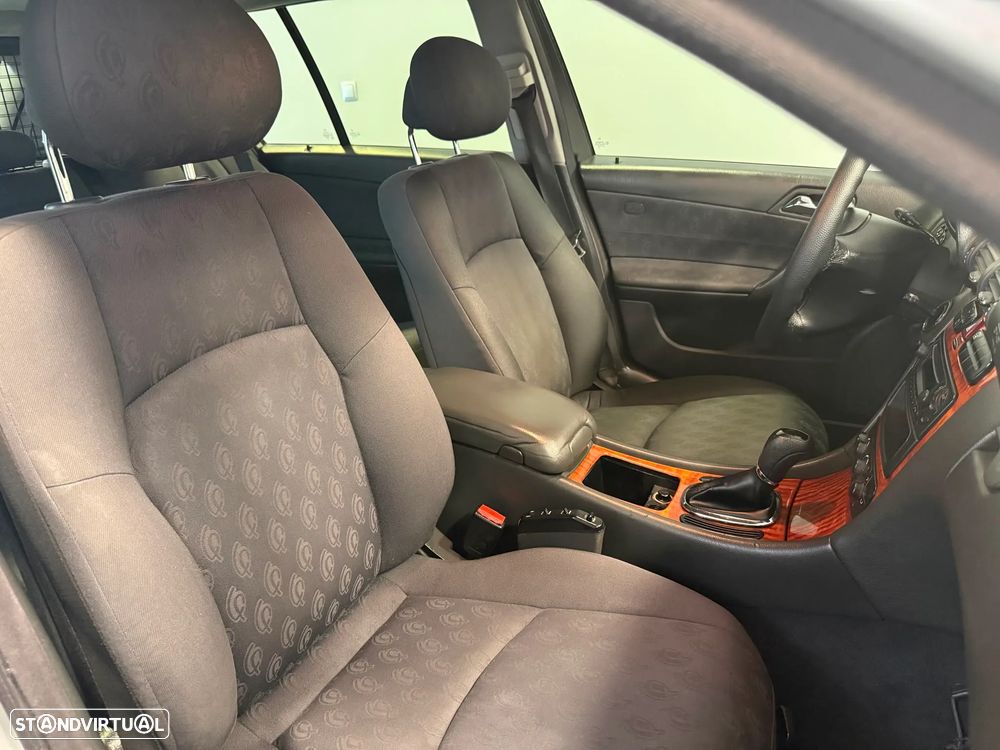 Mercedes-Benz C 220 - 10