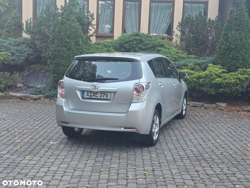 Toyota Verso 1.6 7-Sitzer Life - 28