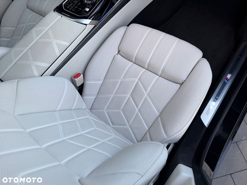 BMW Seria 7 740d xDrive - 11
