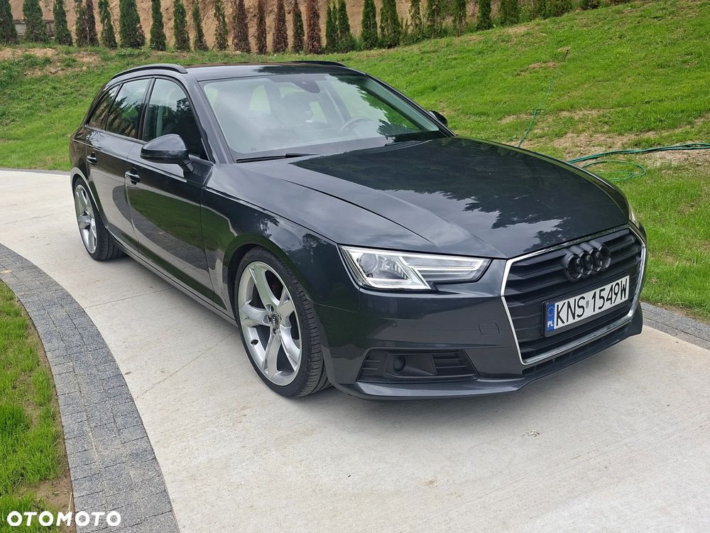 Audi A4 Avant 2.0 TDI ultra sport - 1