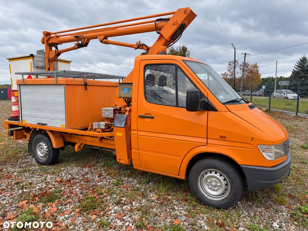Mercedes-Benz Sprinter - 6
