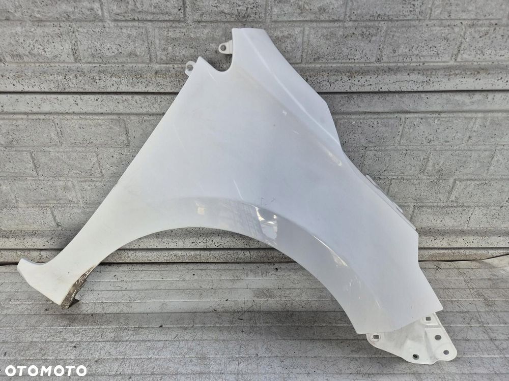 TOYOTA COROLLA E16 BŁOTNIK PRZEDNI PRAWY ORYGINAŁ