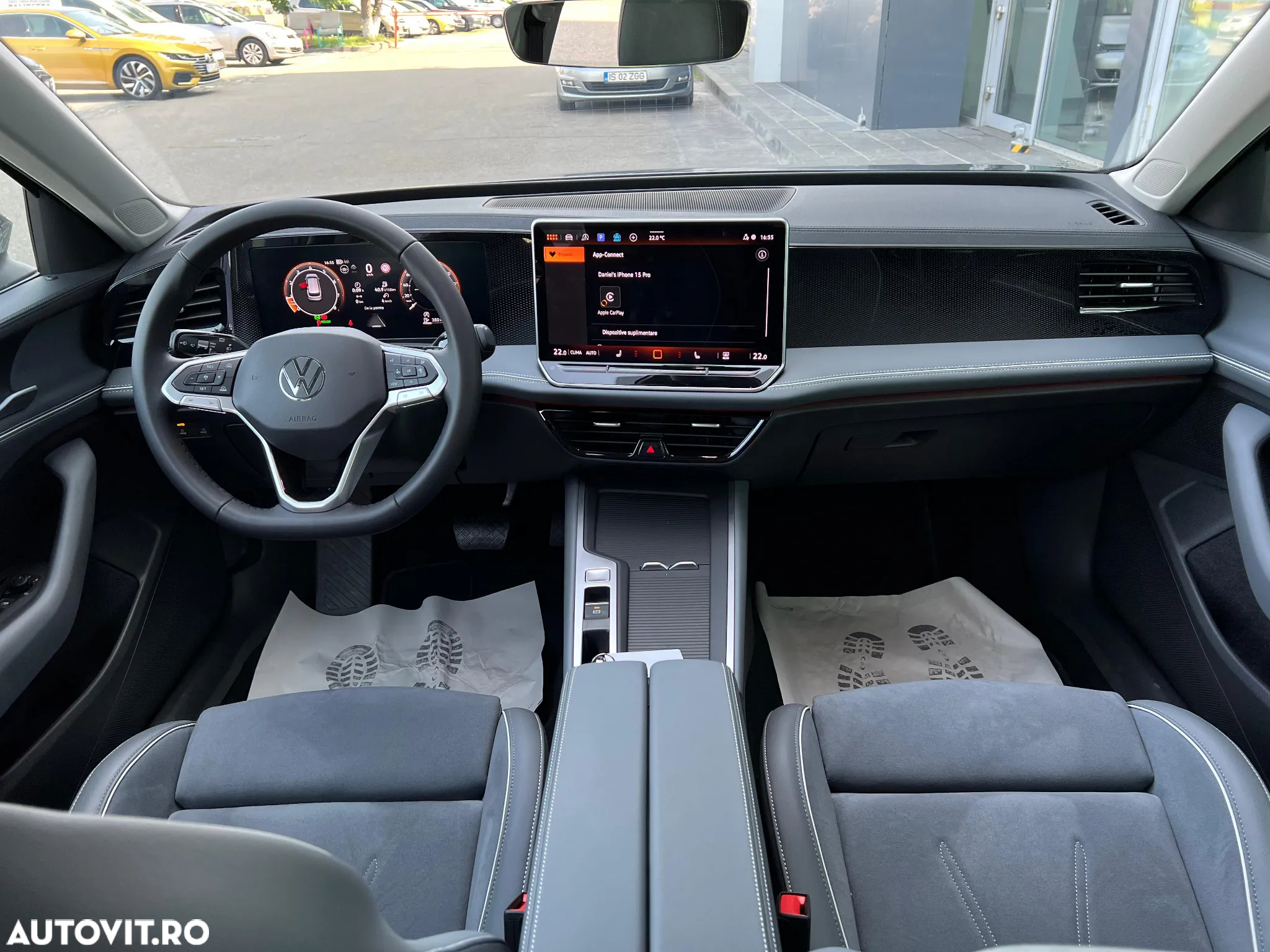 Volkswagen Passat Variant 1.5 eTSI DSG MHEV Business - 13