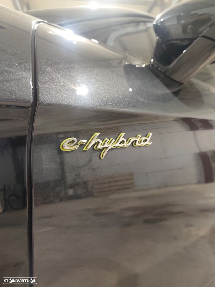 Porsche Panamera - 4