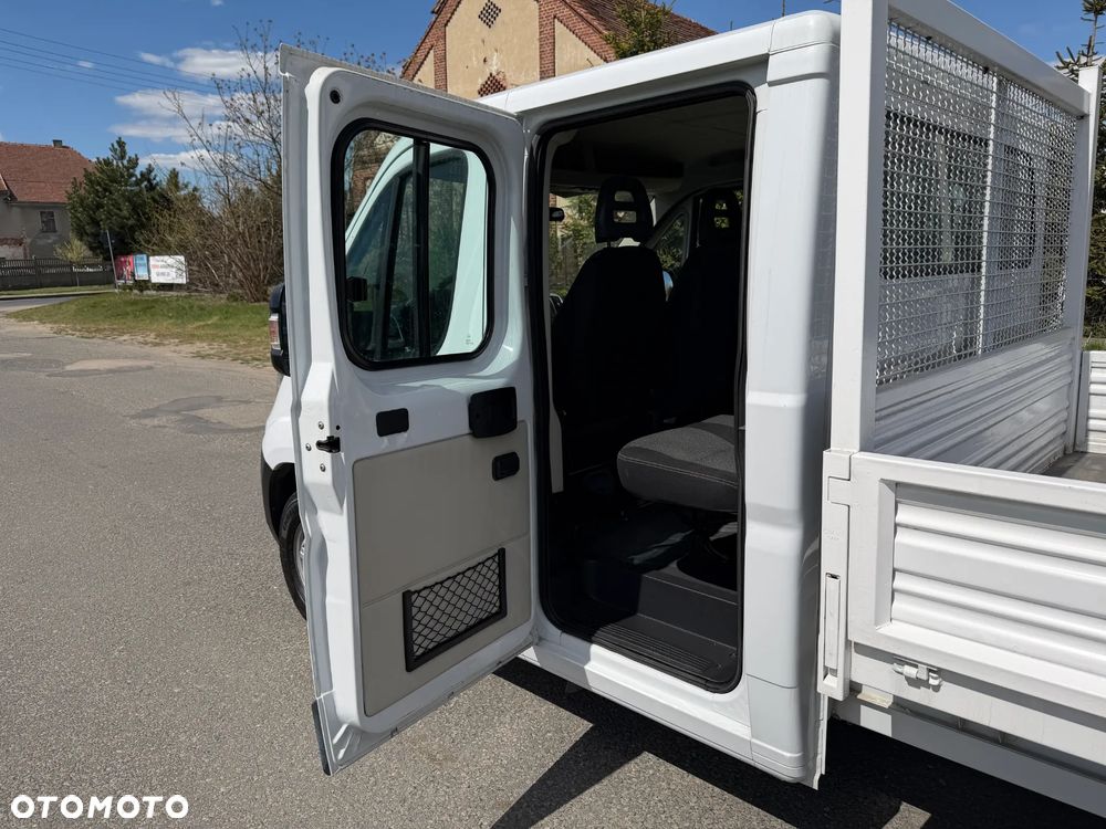 Fiat Ducato * DOKA / Brygadówka * 2.3 / 130KM * Skrzyniowy * 7 Osób * - 35