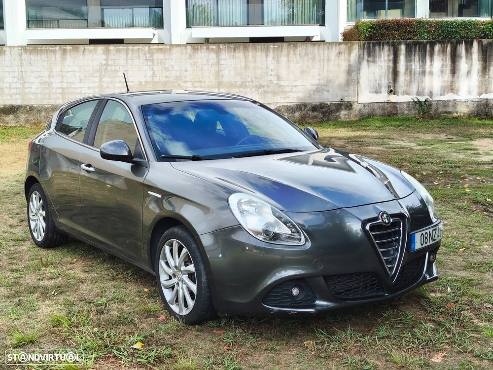 Alfa Romeo Giulietta 1.6 JTDM Distinctive - 37