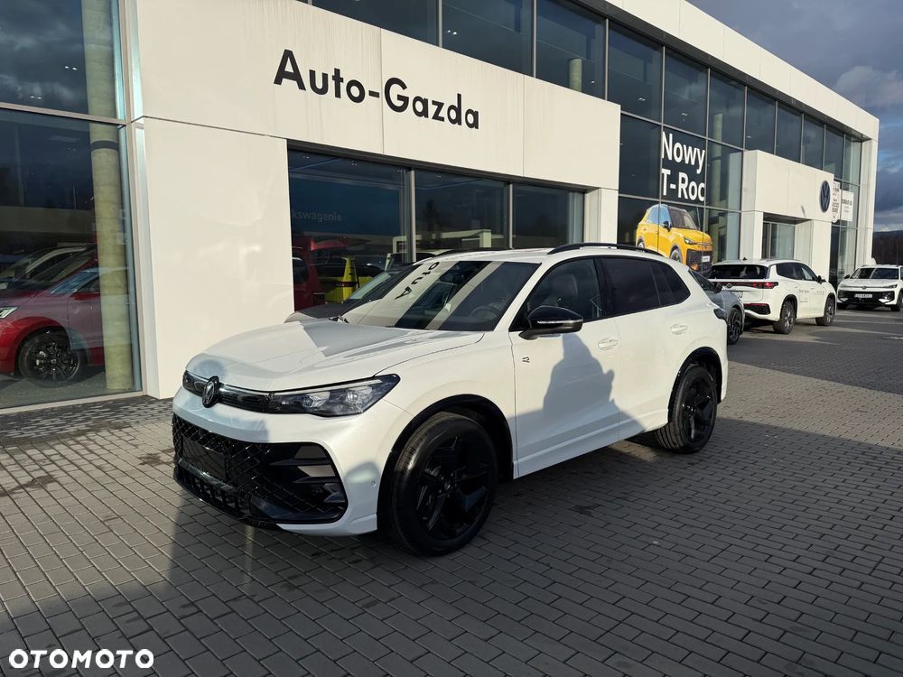 Volkswagen Tiguan 1.5 eTSI R-Line Plus DSG - 2