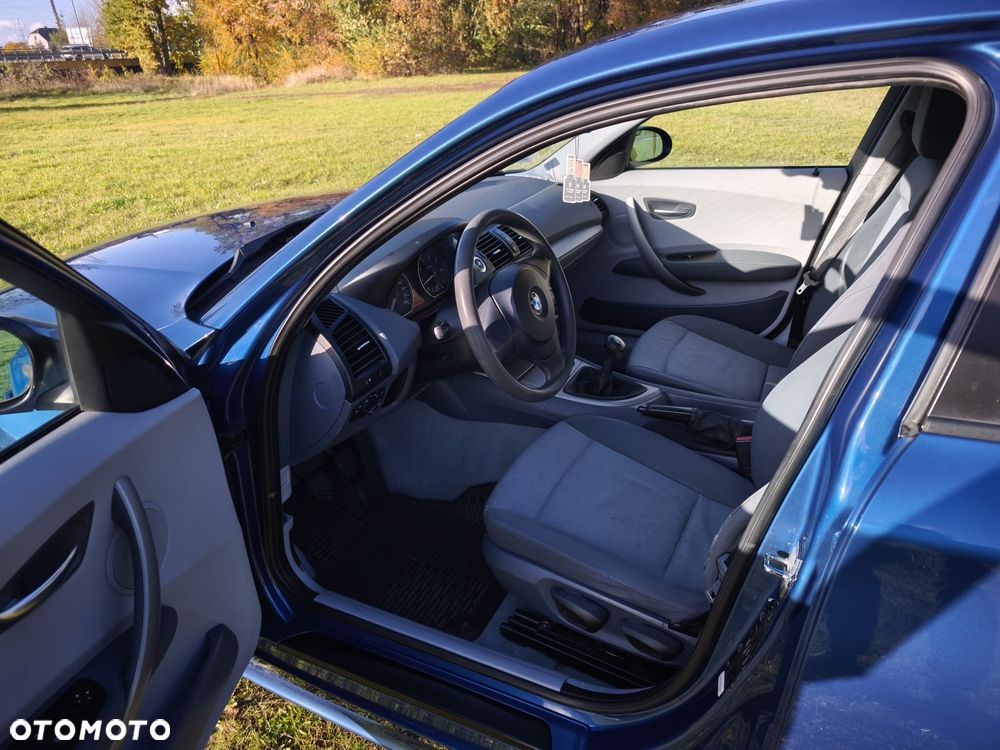 BMW Seria 1 116i - 9