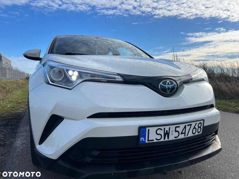 Toyota C-HR - 15