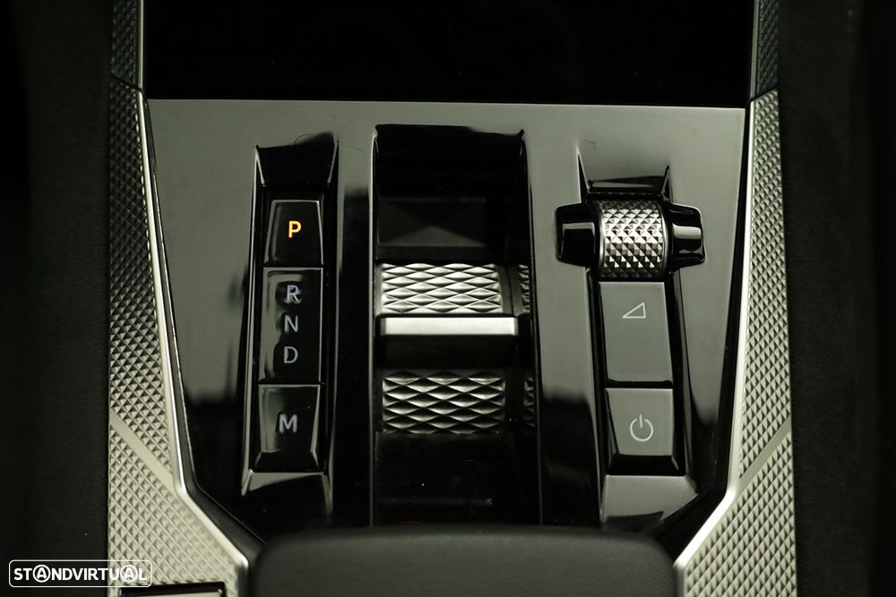 DS DS4 4 1.2 PureTech Performance Line EAT8 - 14