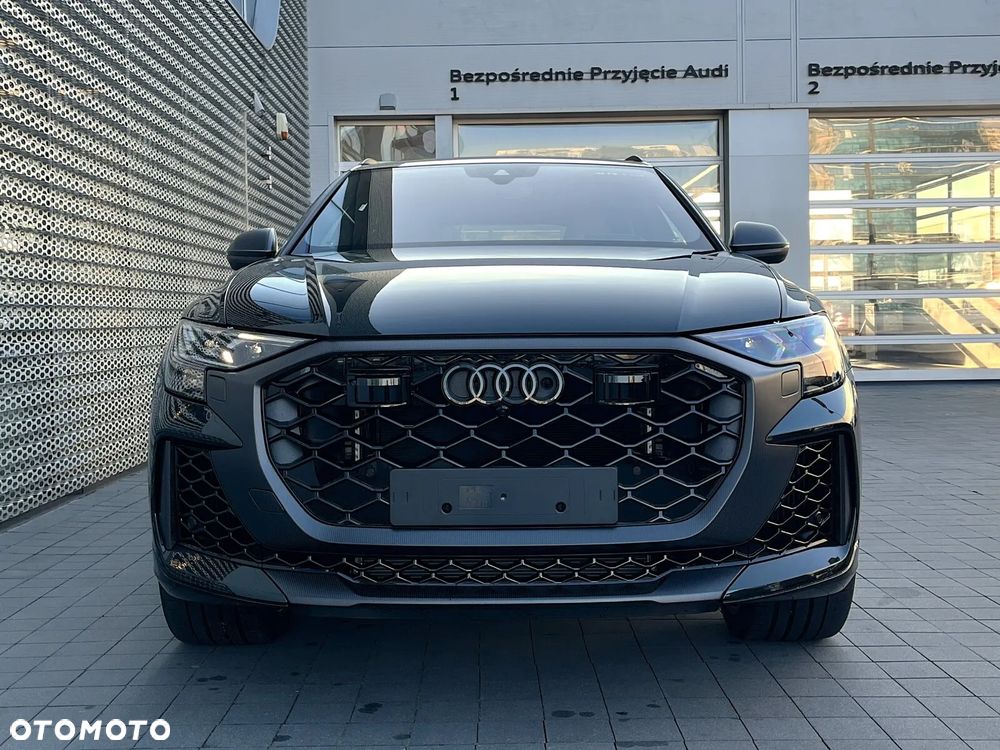 Audi RS Q8 - 5