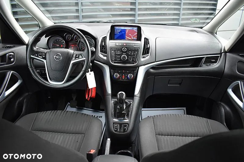 Opel Zafira Tourer 1.4 Turbo Sport - 25