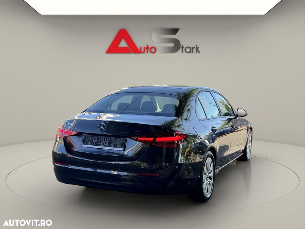 Mercedes-Benz C 220 d MHEV - 11