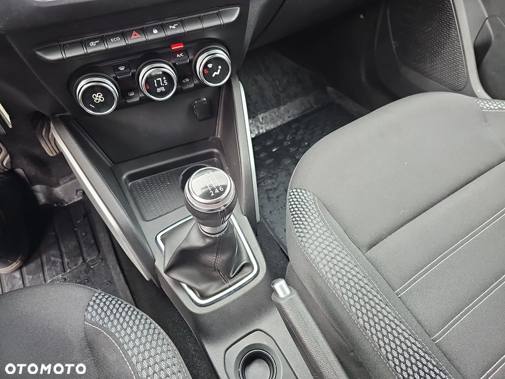 Dacia Duster 1.0 TCe Prestige - 17