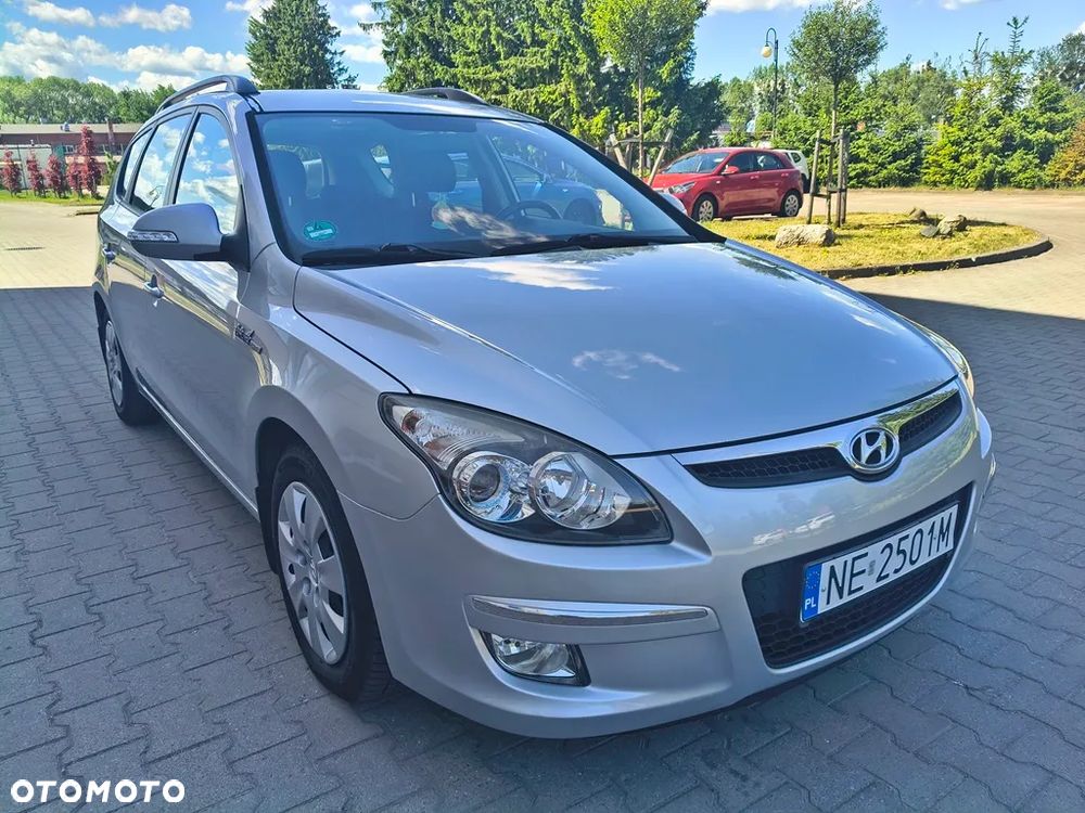 Hyundai i30 1.6 blue Classic - 11