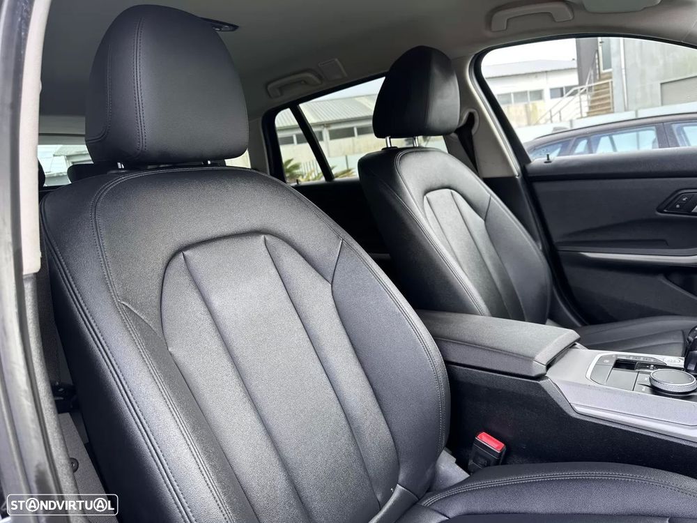 BMW 318 d Aut. Edition M Sport Shadow - 56