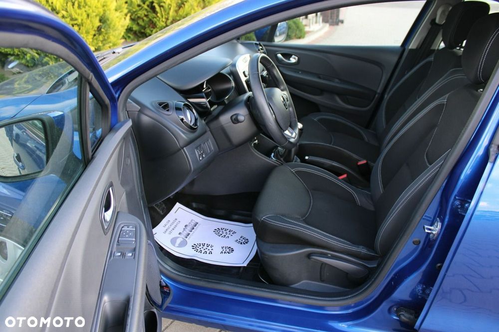 Renault Clio 1.2 16V Life - 12