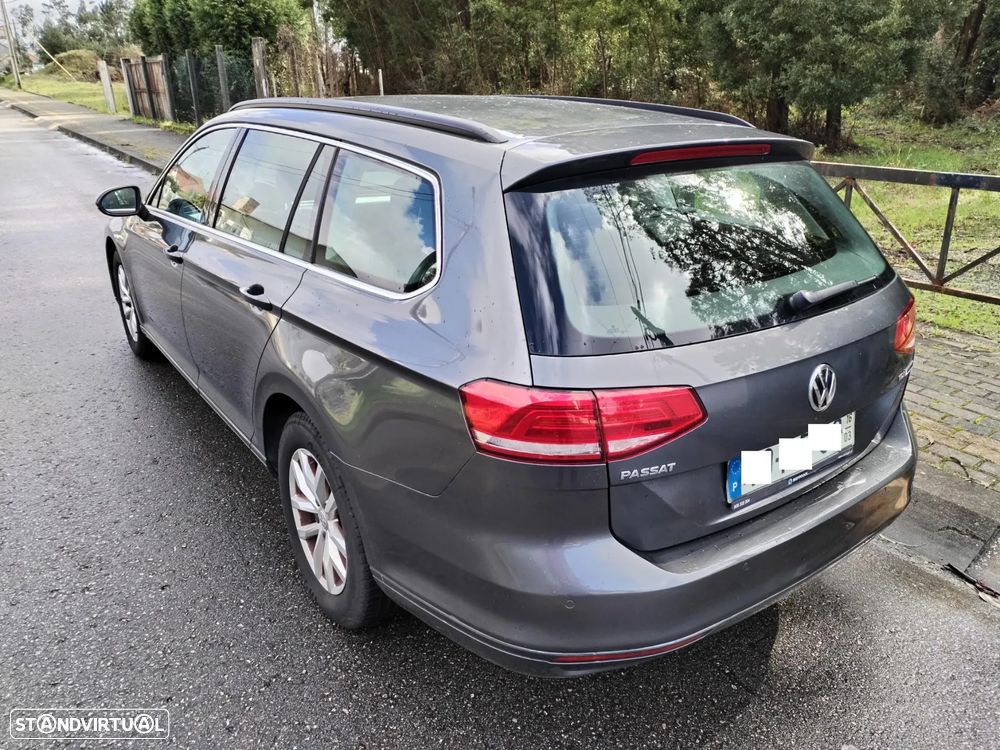 VW Passat Variant 1.6 TDI Confortline - 5