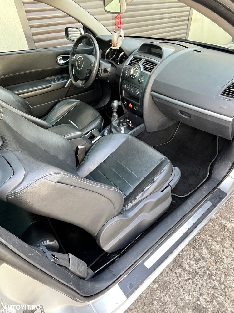 Renault Megane - 7