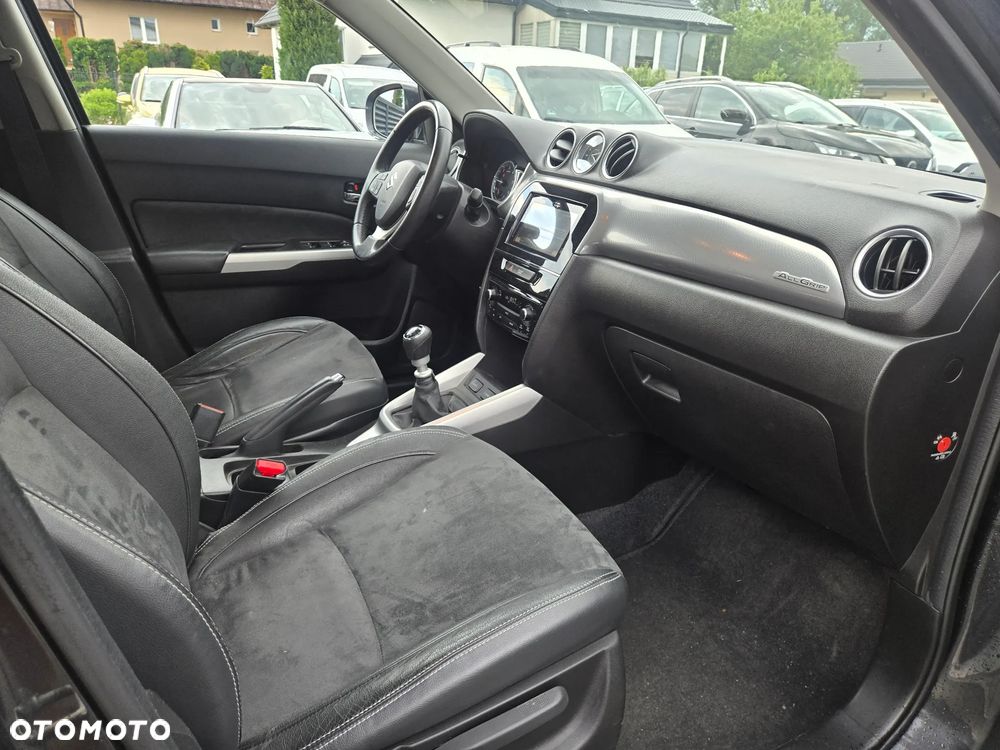 Suzuki Vitara 1.6 DDiS (4x4) Allgrip Comfort - 16